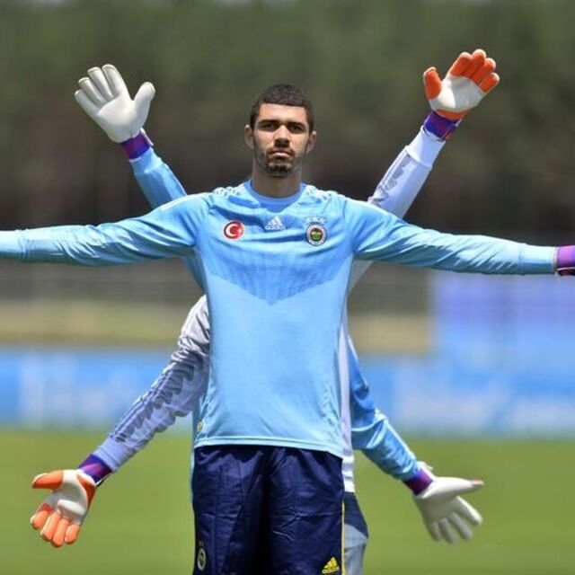 "Taffarel'i örnek alıyorum"