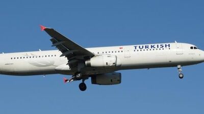 THY uçağı acil iniş yaptı