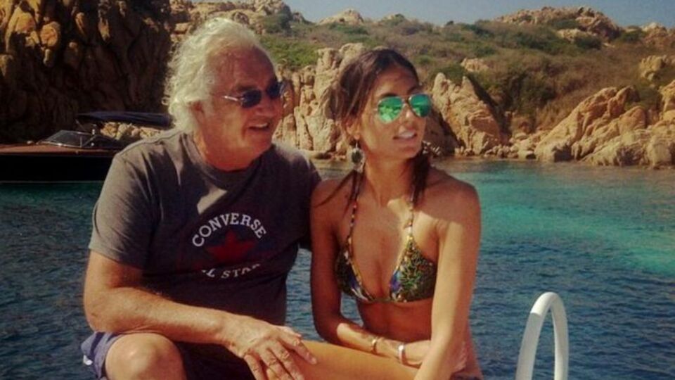 Ünlü milyardere hapis şoku