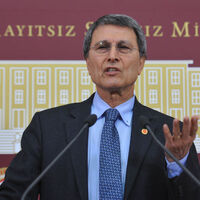 Yusuf Halaçoğlu görevinden alındı