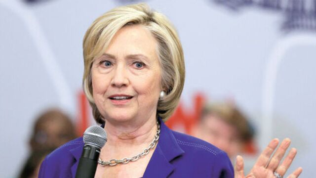 Hillary Clinton öğretmenlerin desteğini aldı