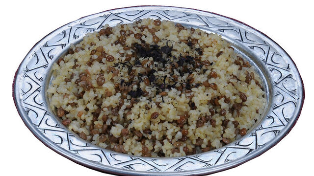 Mercimekli bulgur pilavı