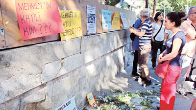 Çiçekçi 'Memo'nun tezgâhında hüzün