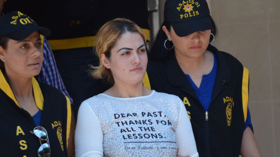 Çilem ruh hastanesine kaldırıldı