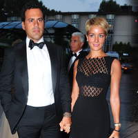 Yengesini polise şikayet etti!