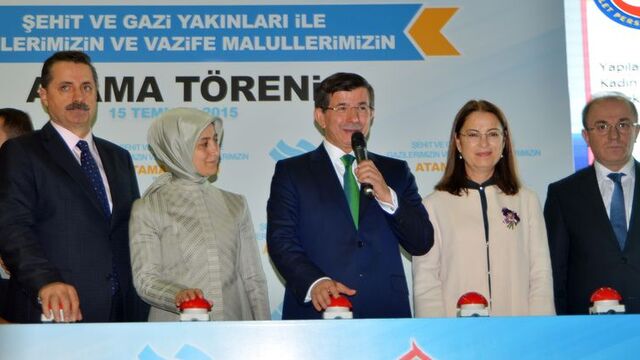 "Bütün şehitlerimiz azizdir"