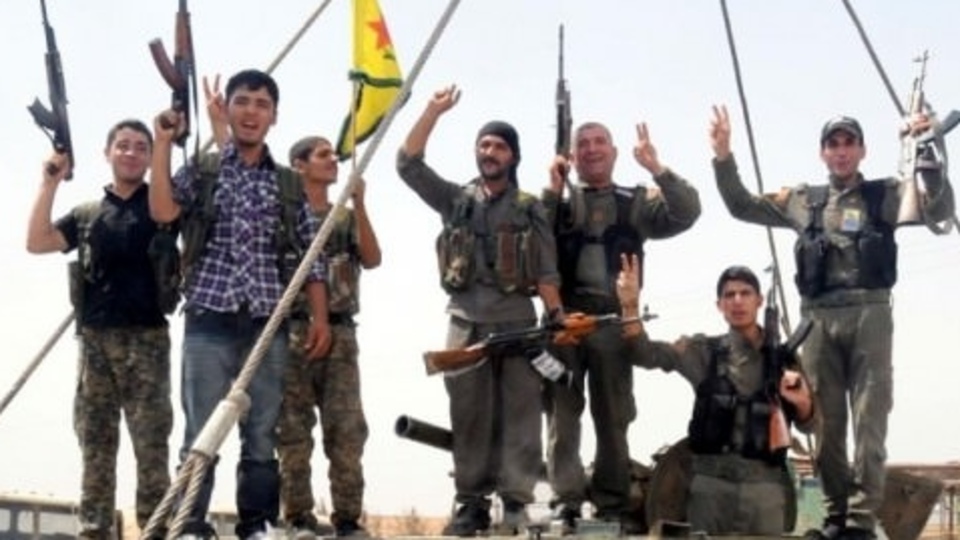 PYD uyarılara aldırmıyor!