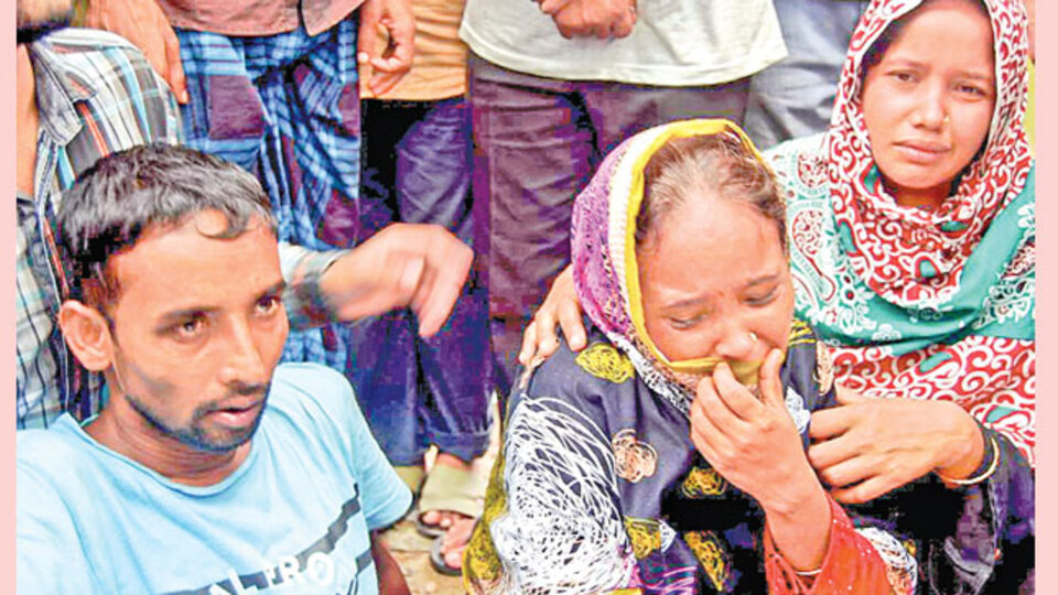 Çocuğu döverek öldürdüler!