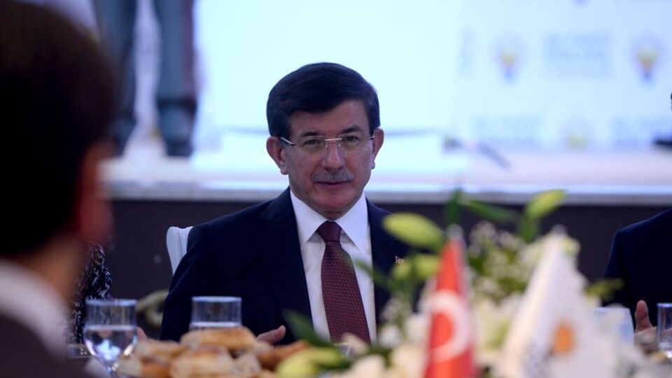 Başbakan Davutoğlu'ndan bayram hatırası