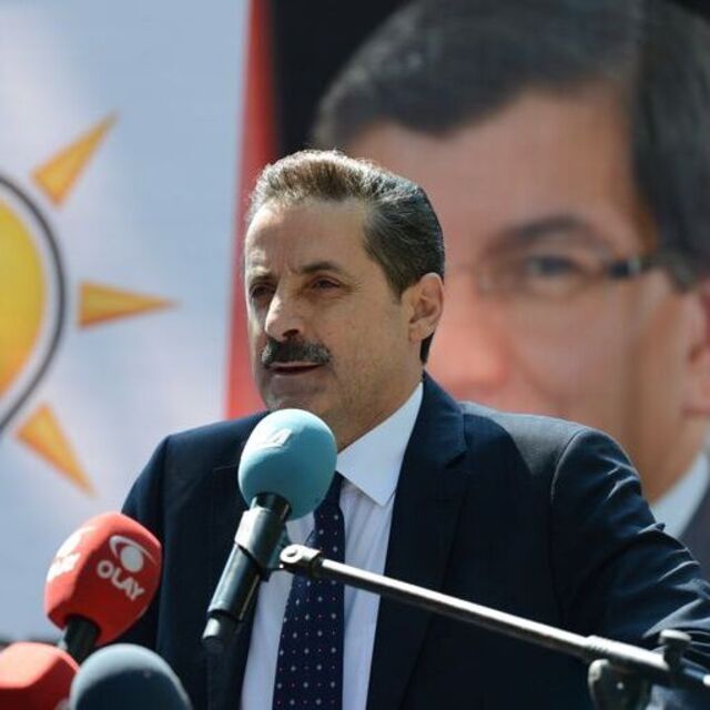 Bakan Çelik'ten sert 'Saray' yorumu