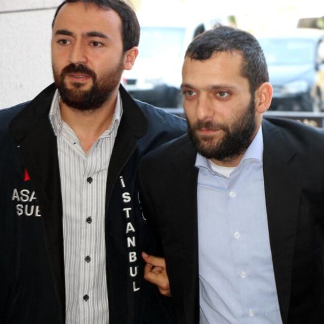 Yine serbest!
