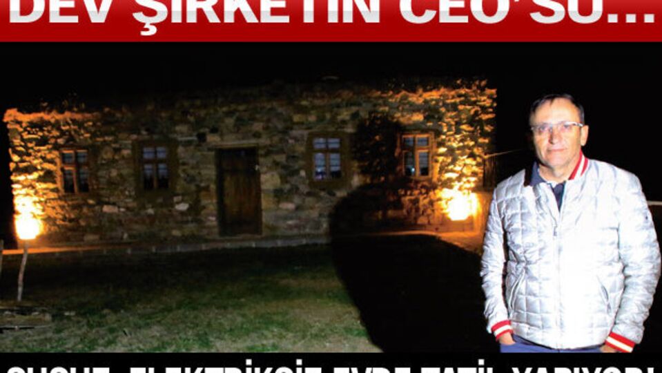 Susuz, elektriksiz evde tatil yapıyor!