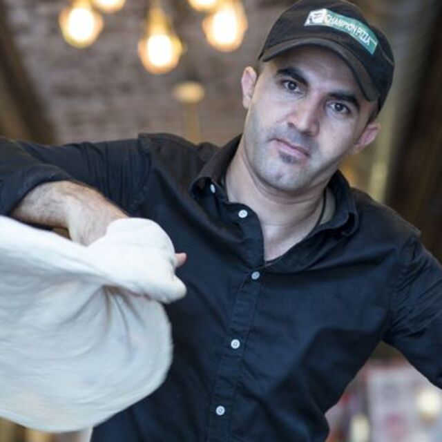 Diyarbakırlı hakkı bakın nasıl pizza imparatoru oldu!