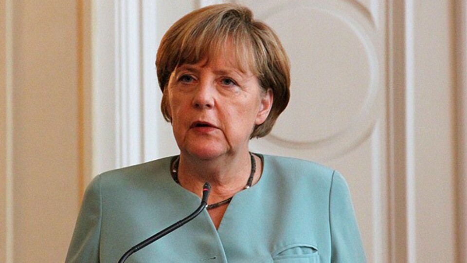 O isimden Merkel'le ilgili flaş iddia!