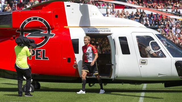 Helikopterle döndü