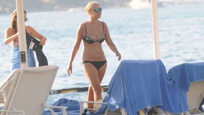 Banu'nun bikini paniği