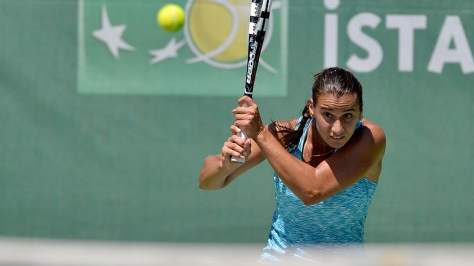 Melis Sezer ve Ayla Aksu 2.Turda