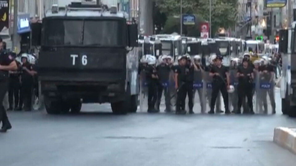 Kadıköy'de polis müdahalesi!