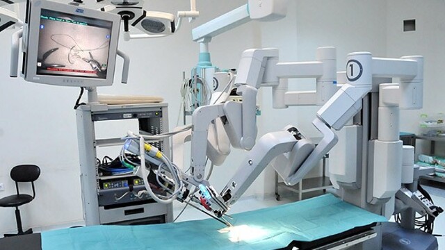 Robotik cerrahiyle yüzde yüz başarı
