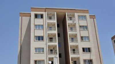 Dün gece evlerini terk ettiler...