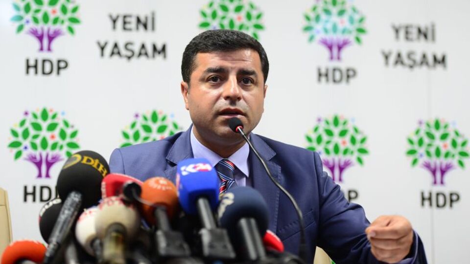 Demirtaş, Arınç'a Twitter'dan yanıt verdi