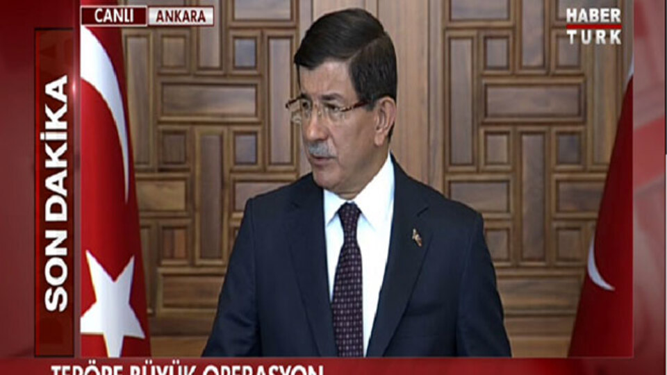 Davutoğlu: Şam'ı bilgilendirmedik ABD ve müttefiklerimize haber verdik