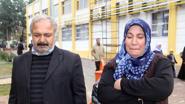3 bin silahı inceleyen polis, magandaya ulaştı