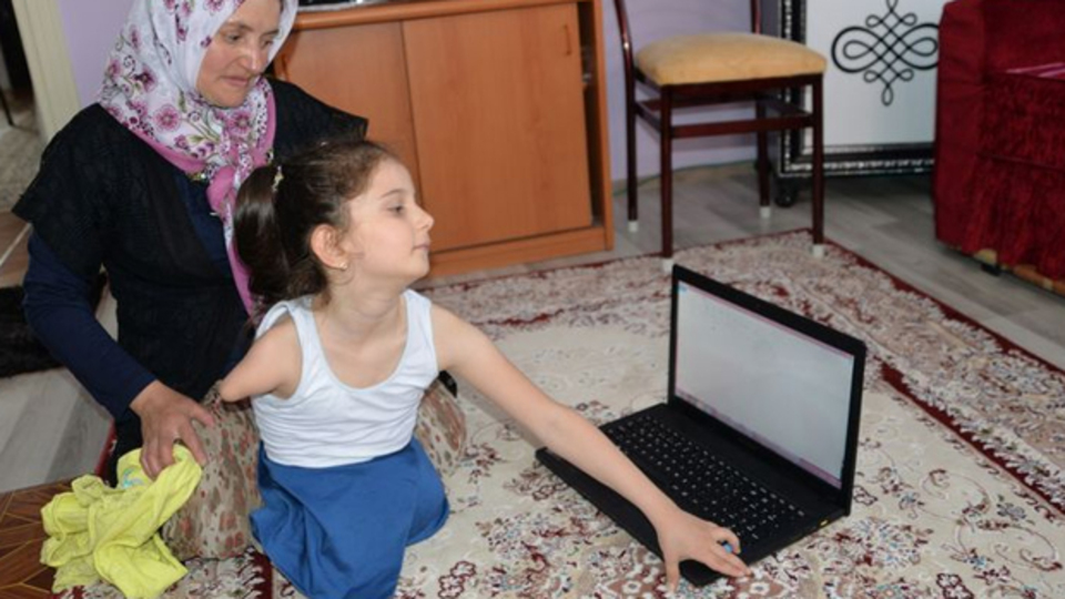 Yaren'in tek hayali akülü araç!