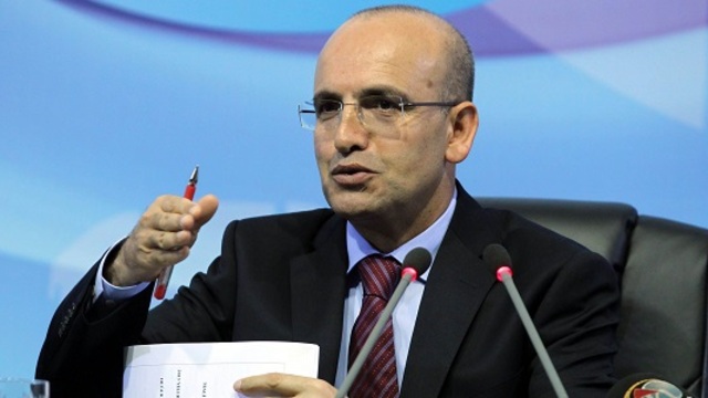 'Açık konuşayım yoktan var etmek Allah'a mahsustur'