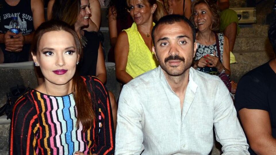 Demet Akalın fena kızdı!