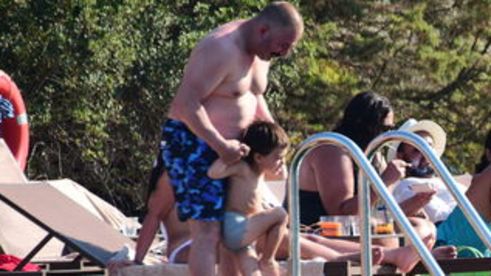 Şortu yok satıyor!