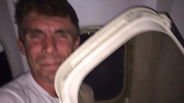 Ryanair uçağında skandal!