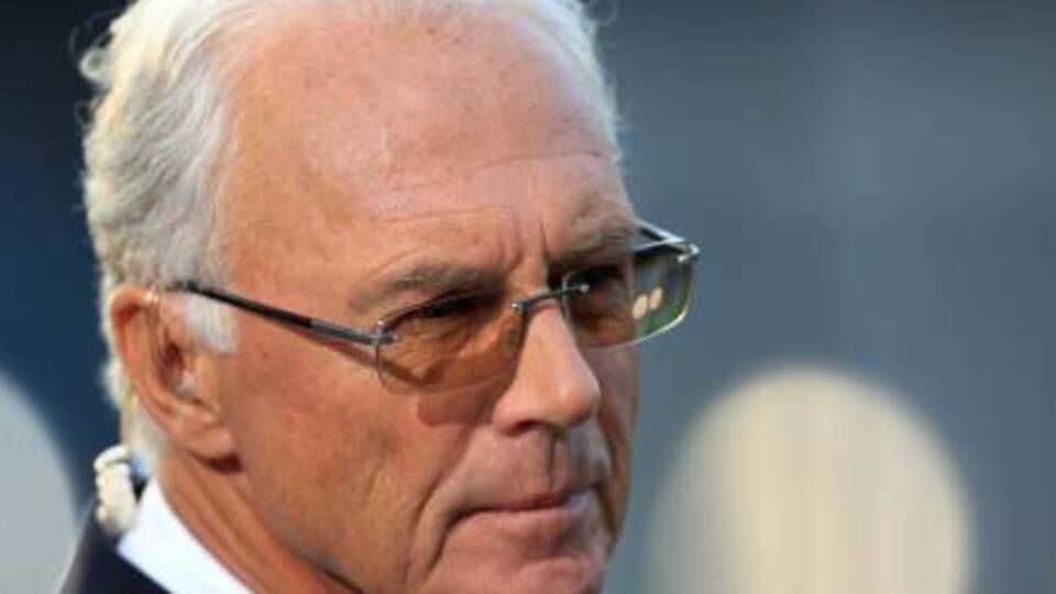 Beckenbauer'in evlat acısı