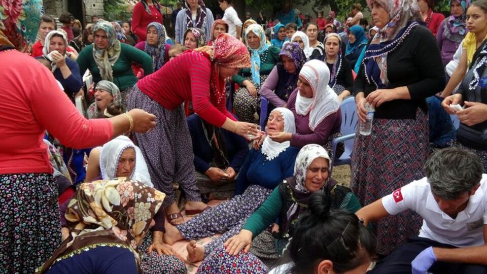 Şehit uzman çavuşun baba ocağına ateş düştü