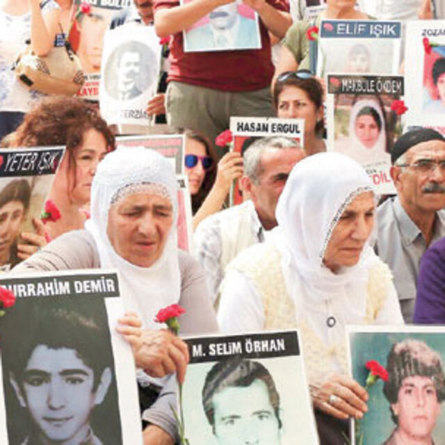 Cumartesi Anneleri 'canlı kalkan' olacak