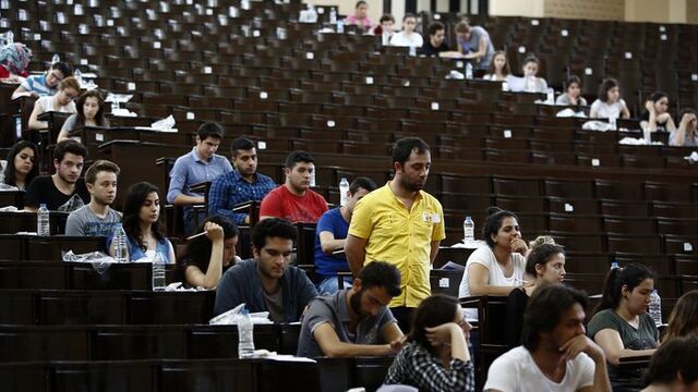 Üniversitelere kayıtlar başladı
