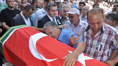 Eski vekil Lütfi Ceylan toprağa verildi