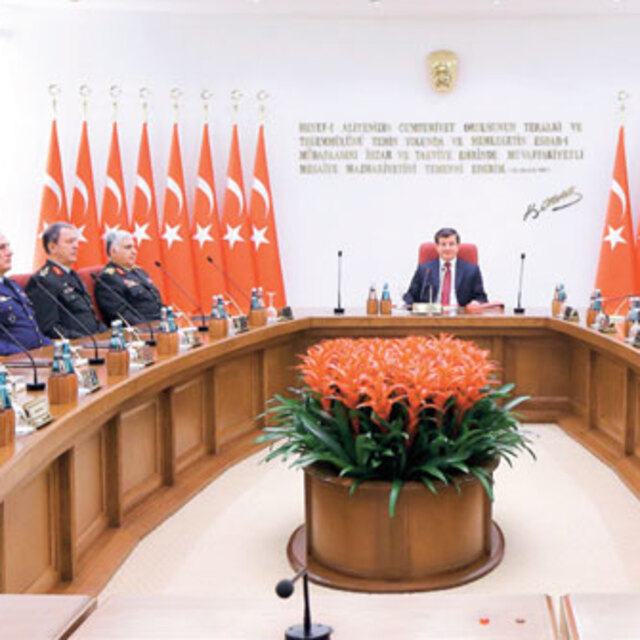 Davutoğlu başkanlığında toplandı, 3 gün sürecek