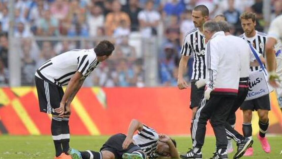 Juventus'ta Khedira 2 ay yok
