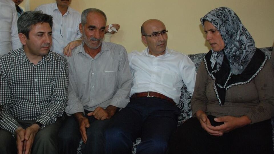 Şehit ailesinden PKK'ya tokat gibi cevap!