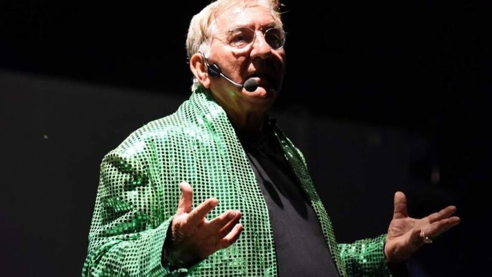 Kadıköy Belediyesi Tiyatro Festivali başladı