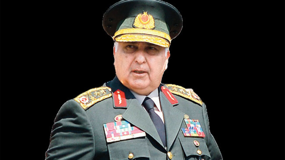 Madalyasız uğurlanan 2 Genelkurmay Başkanı'ndan sonra...