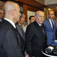 Bahçeli'den Davutoğlu'na çağrı!