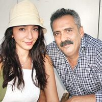 Balayı yerine hipodroma gittiler