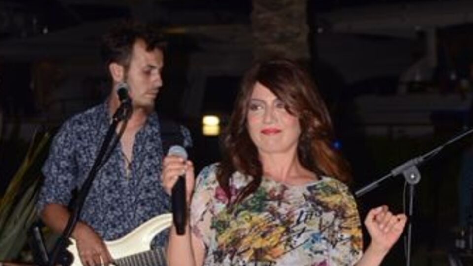 Tüzün her cuma Bodrum'da