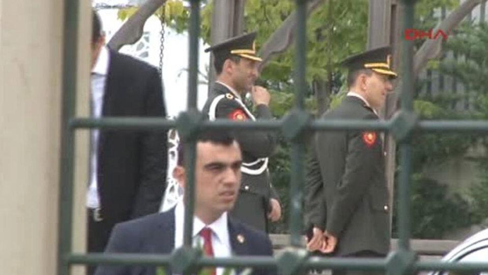 Gül'den Erdoğan'a kalan o isim de gidiyor!