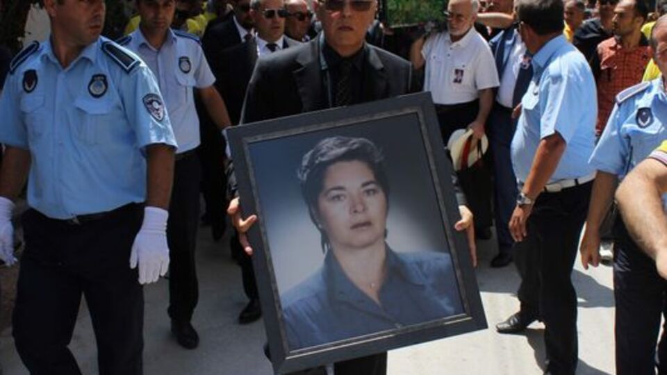 Gülay Kanatlı son yolculuğuna uğurlandı