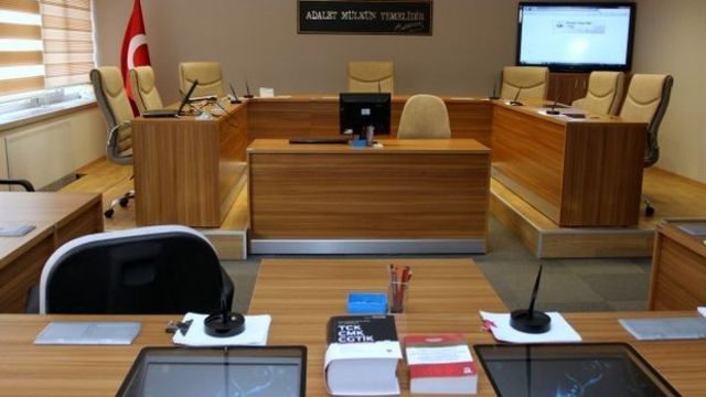 Savcı Kiraz'ın şehit edilmesiyle ilgili facebook'tan 2 kişiye dava