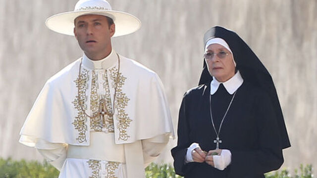 Jude Law papa oldu!