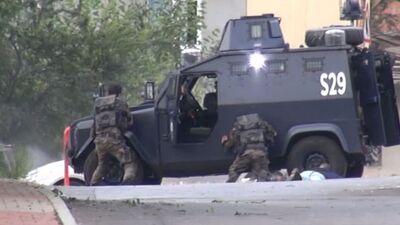 İnceleme yapan polislere ateş açıldı: 1 şehit